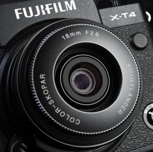 Voigtlander Fuji X 18mm F2.8 Color-Skopar Black